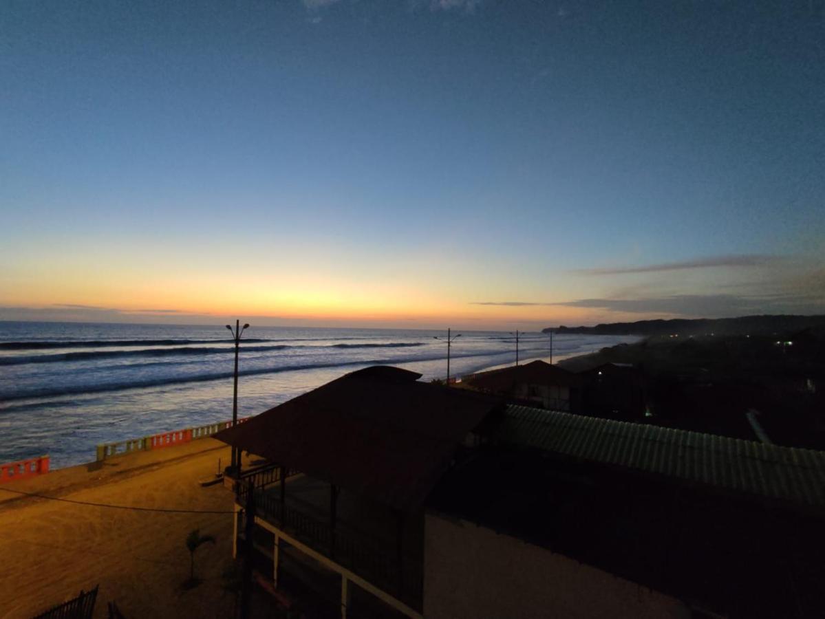 Hostal Mirada Al Mar Las Tunas 外观 照片