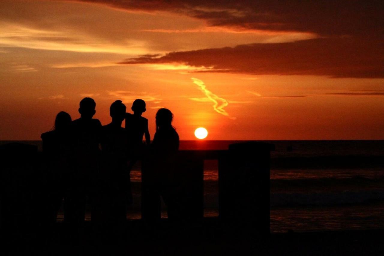 Hostal Mirada Al Mar Las Tunas 外观 照片